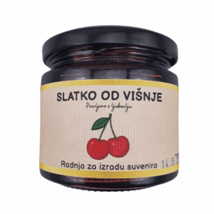 Domaće slatko od višnje